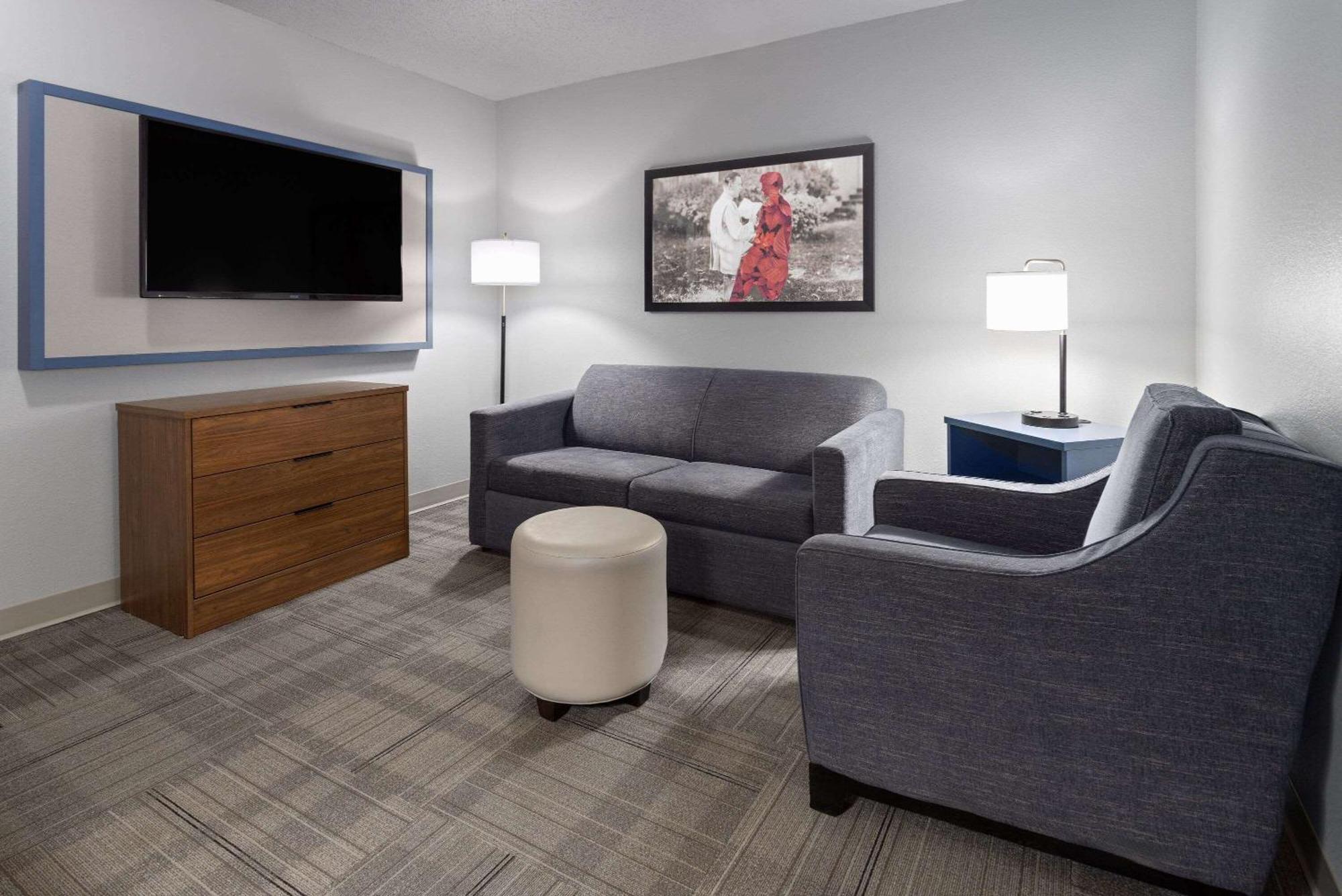 Americinn By Wyndham Iron Mountain Buitenkant foto
