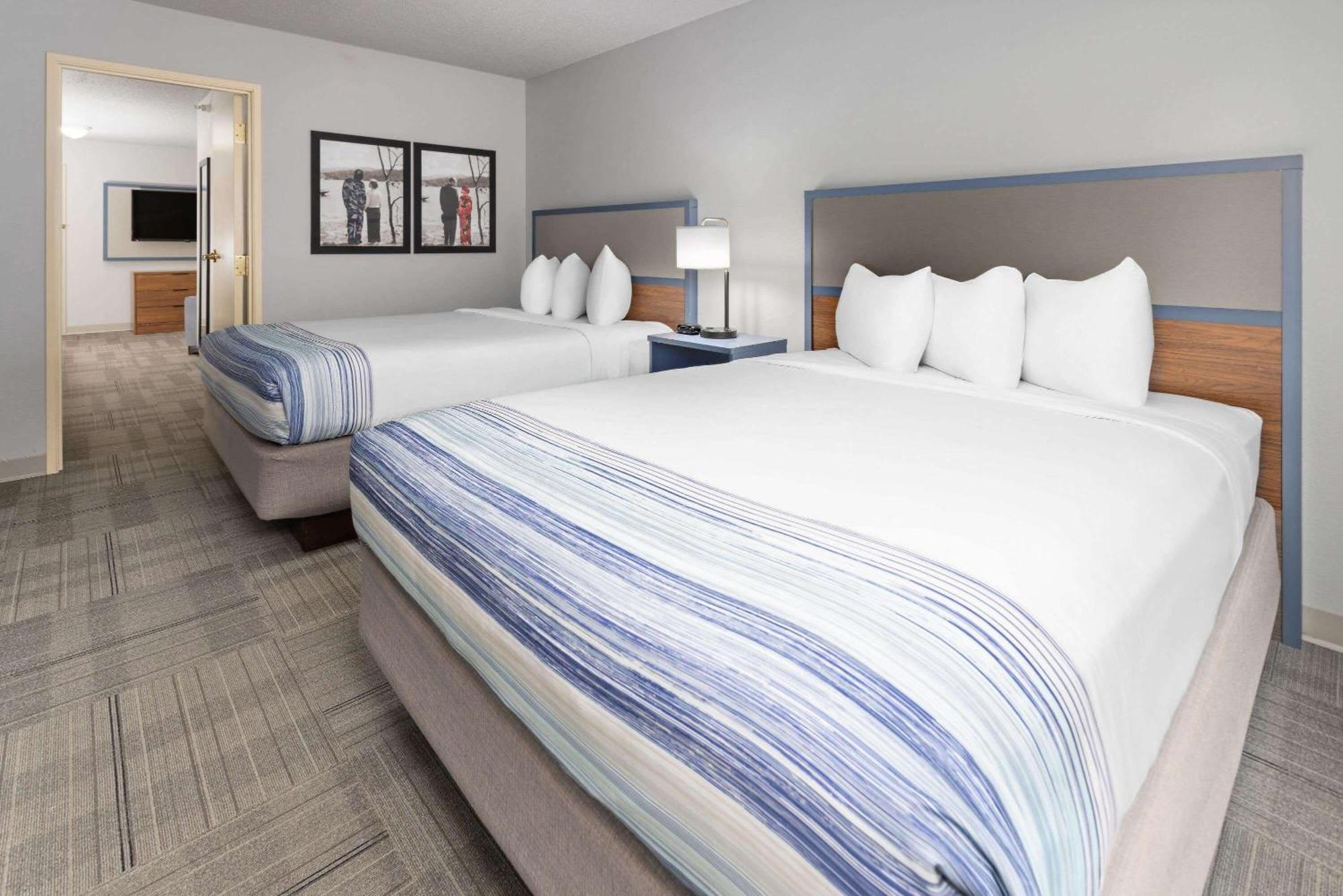 Americinn By Wyndham Iron Mountain Buitenkant foto