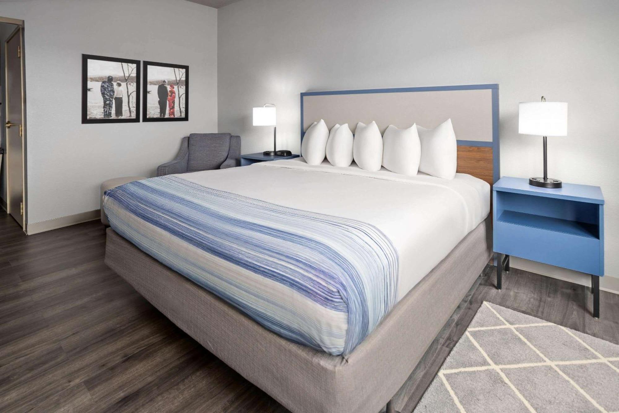 Americinn By Wyndham Iron Mountain Buitenkant foto
