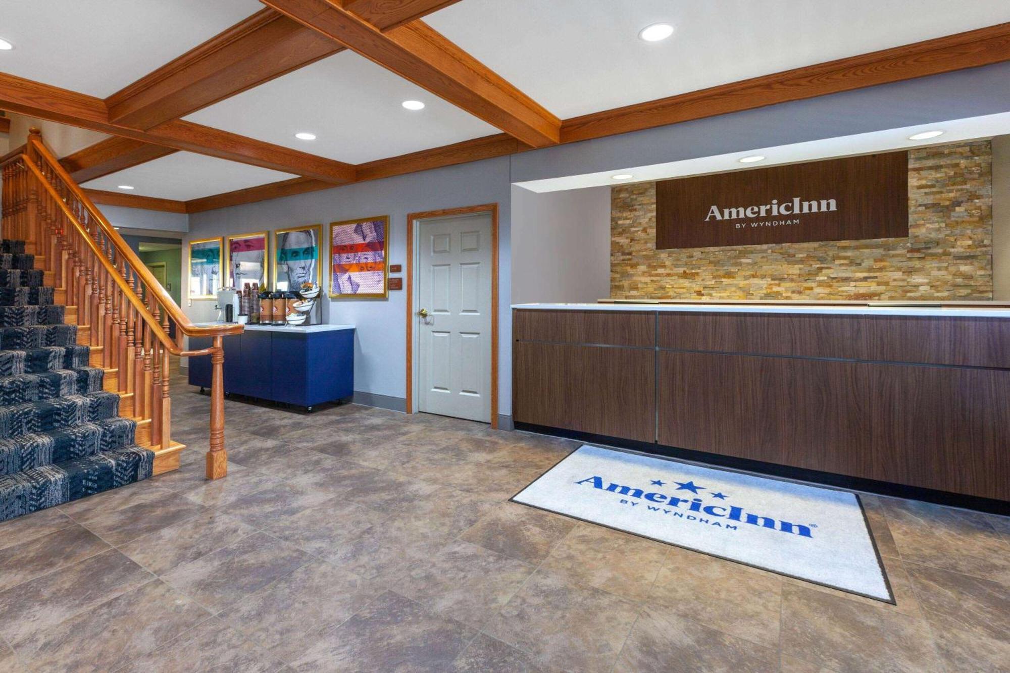 Americinn By Wyndham Iron Mountain Buitenkant foto